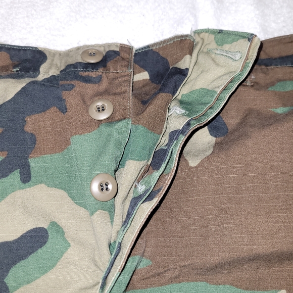 Camouflage Cargo Pants - Picture 5 of 12